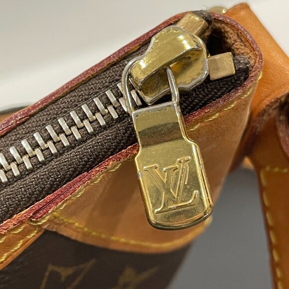 Louis Vuitton Monogram Odeon (124503) - Picture 7 of 10